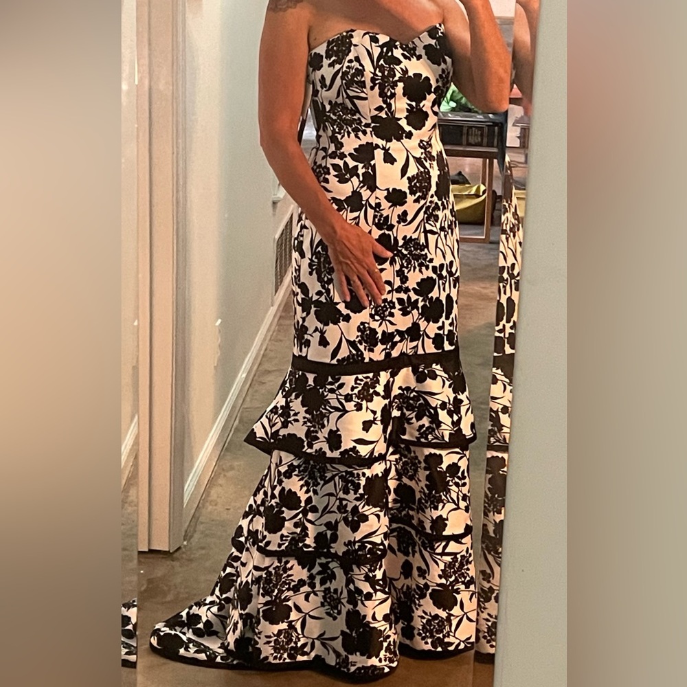 Camille La Vie Black and White Floral Maxi Dress - NWT!
